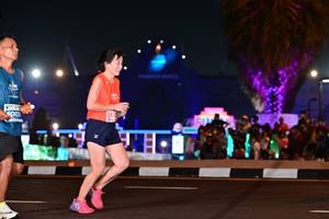 BIB: 4002, 283
                            <button type="button" onclick="openModal(15081275)" class="btn btn-primary btn-sm float-right btn-popup" data-toggle="modal" data-target=".modal-high-quality">
                        <i class="fas fa-shopping-cart"></i> Add to Cart
                    </button>
                                            <button type="button" onclick="isThisMe(15081275, true)" class="btn btn-success btn-sm float-right btn-popup btn-isme hidden" data-toggle="tooltip" data-placement="bottom" title="นี่คือรูปของคุณใช่ไหม คลิกที่นี่เพื่อเอาเข้าอัลบั้ม">
                        <i class="fas fa-plus"></i> Add to album
                    </button>
                    <button type="button" onclick="isThisMe(15081275, false)" class="btn btn-warning btn-sm float-right btn-popup btn-isnotme hidden">
                        <i class="fas fa-ban"></i> Remove from album
                    </button>